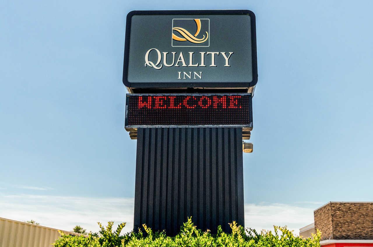 Quality Inn Whiteville North Экстерьер фото